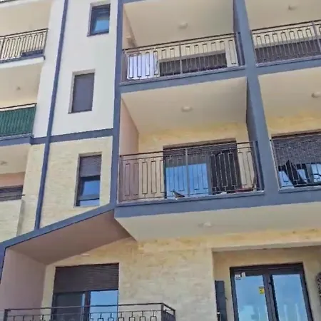 Mezoneta * 兹拉蒂博尔